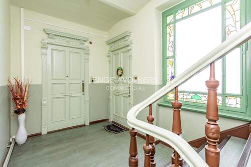 Treppenhaus - Einfamilienhaus in Berlin