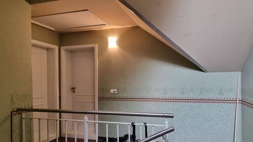 Treppenhaus - Etagenwohnung mit 58,10 m&sup2; in Dresden zum Kaufen