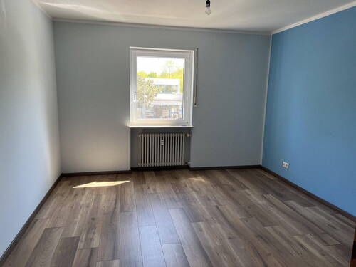 Schlafzimmer1 - 