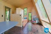 Viel Helligkeit und hohe Decken - 