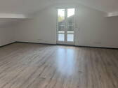 Ess-/Wohnzimmer - Außergewöhnliche große 2-Zimmer-Wohnung