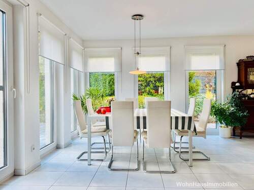 Essecke mit viel Licht - 