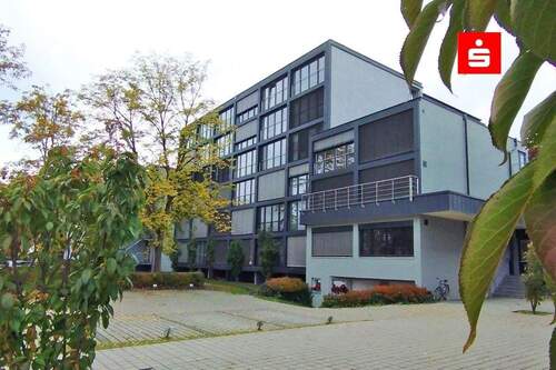 Blick auf die attraktive Südfassade - Wohnung in Bayreuth - 113.000,00&nbsp;EUR Kaufpreis, ca.&nbsp; 31,50&nbsp;m&sup2;&nbsp;Wohnfl&auml;che