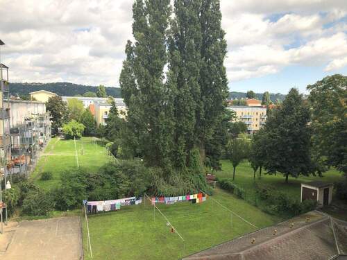 Blick aus dem Schlafzimmer.jpg - 