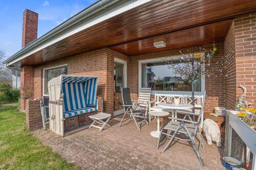 Terrasse teilweise überdacht - 