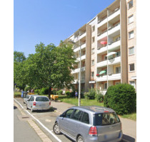 Familienfreundliche 4-Zimmer-Wohnung in Zwickau Neuplanitz