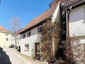 Hausansicht - 5 Zimmer Mehrfamilienhaus, Wohnhaus zum Kaufen in Mühlheim an der Donau