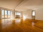 Wohnen - 4 Zimmer Etagenwohnung zur Miete in Böblingen