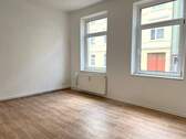 Whg. EG - Mehrfamilienhaus, Wohnhaus zum Kaufen in Güstrow