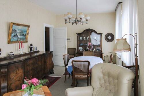 Wohnzimmer EG - 8 Zimmer Reihenendhaus zum Kaufen in Osterode