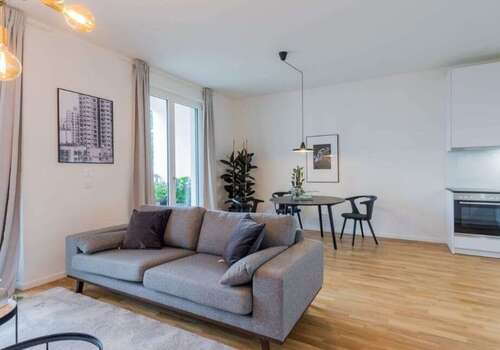 Wohnzimmer - Etagenwohnung mit 75,00 m&sup2; in Berlin zum Kaufen