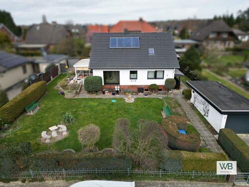 Hausansicht vorne - Osloß - Einfamilienhaus mit Einliegerwohnung in toller Lage mit Erbpachtgrundstück
