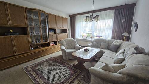 Wohnzimmer - Einfamilienhaus mit 123,00 m&sup2; in Ellenhausen zum Kaufen