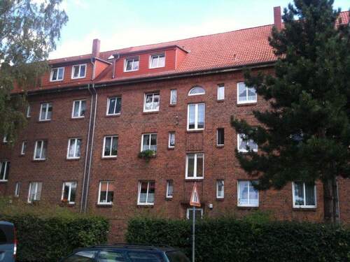 Haus 3 - Mehrfamilienhaus, Wohnhaus in Güstrow