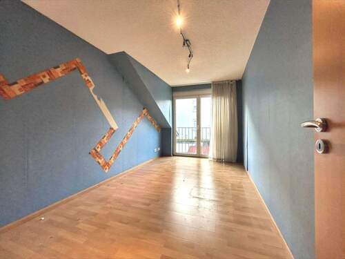 Dachgeschoss: Zimmer - 