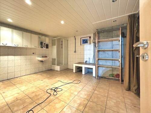 Keller/Hauswirtschaftsraum - 