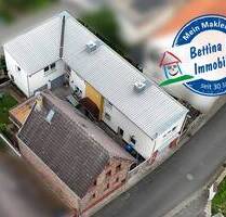 **RESERVIERT**DIETZ: 2 Häuser inklusive 3 Garagen, Innenhof und Garten Schaafheim - 2 Wohnungen frei