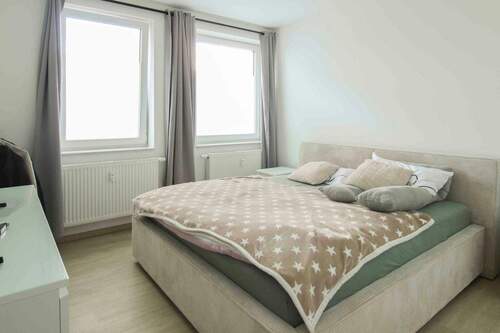 Schlafzimmer Wohnung - Etagenwohnung mit 254,20 m&sup2; in Minden zum Kaufen