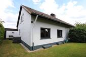 Hausansicht / Garage hinten - 
