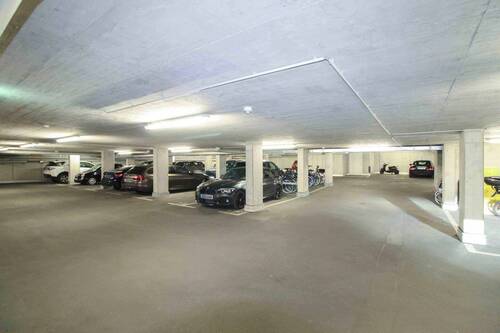 Tiefgarage - 
