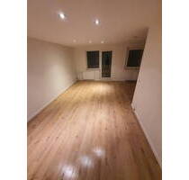 Lichtdurchflutete 3-Zi (67 m²), 20km bis Berlin, Südbalkon, Einbauküche - Erstbezug nach Sanierung - Bestensee Pätz