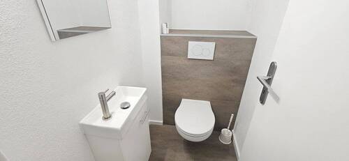 WC - 