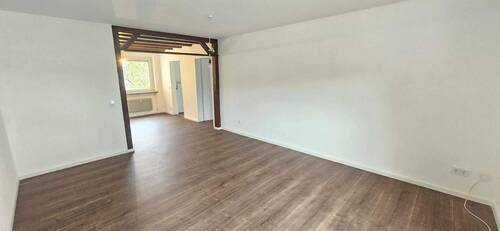 Wohnen und Essen - Einziehen und Wohlfühlen - Attraktive 3 Zimmerwohnung mit Balkon in guter und ruhiger Wohnlage von Amberg