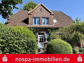 Außenansicht - Holländerstädtchen Friedrichstadt: Einfamilienhaus mit Garage
