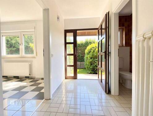 Flur - 4 Zimmer Reihenmittelhaus in Swisttal