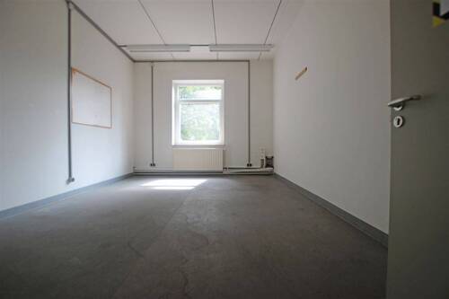 Raum - vor der Renovierung - 