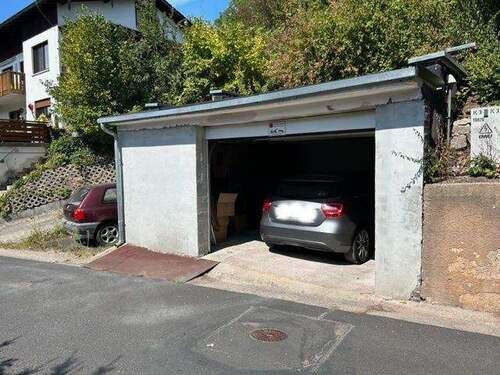 .. große Garage ! - 
