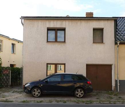 Vorderansicht - 5 Zimmer Einfamilienhaus zum Kaufen in Finsterwalde