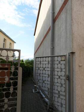 Durchgang zum Hof Giebelseite - 