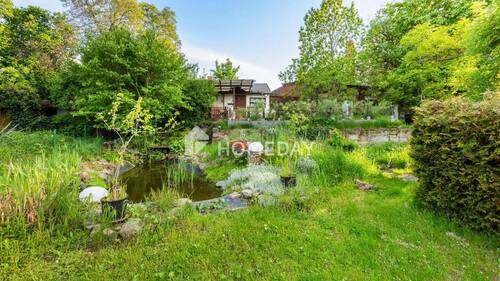 Garten 3 - 3.098 m² Privat-Ensemble: 364 m² Ziegelwohnhaus, ausbaubare Industriehallen & großer Garten