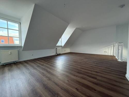 Wohnzimmer - Etagenwohnung mit 74,00 m&sup2; in Zwickau zur Miete