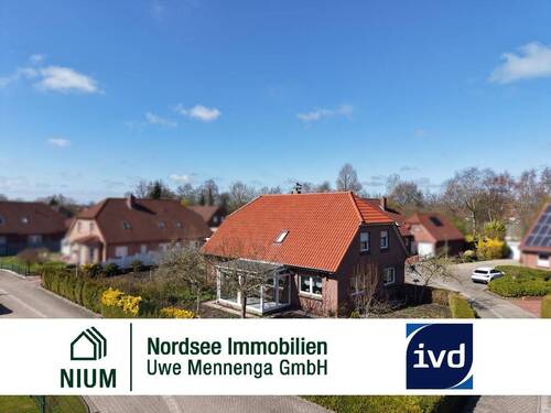 Außenansicht - GERÄUMIGES WOHNHAUS MIT DOPPELGARAGE