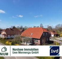 GERÄUMIGES WOHNHAUS MIT DOPPELGARAGE - Hage