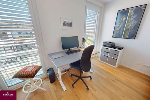 Zimmer 2 - Arbeits- bzw. Kinderzimmer - 