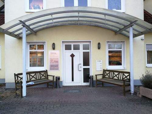 Hauseingang - Etagenwohnung zur Miete in Guxhagen