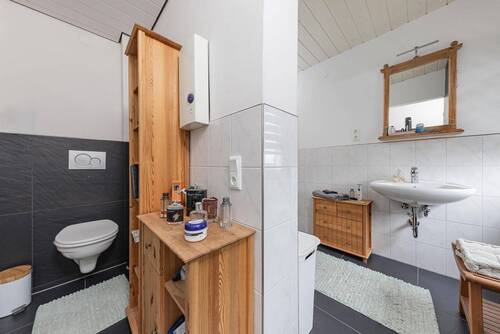 Badezimmer Dachgeschoss - 
