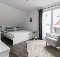 Top modernisiert in Laggenbeck: Doppelhaushälfte mit Wintergarten, Sauna & großer Doppelgarage - Ibbenbüren