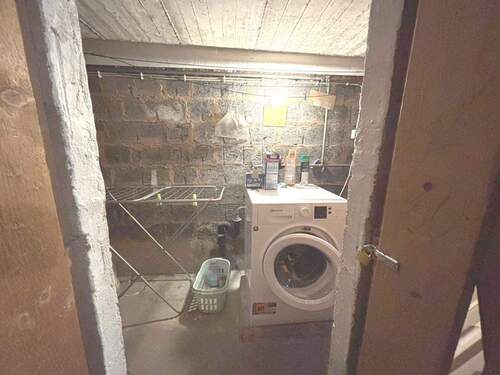 Keller - Etagenwohnung mit 26,00 m&sup2; in Trier zur Miete