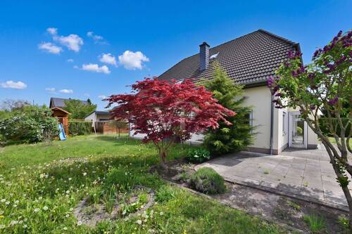 Garten mit Terrasse - 