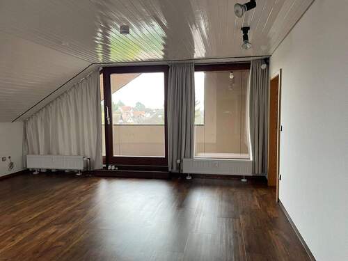 Wohnen - Etagenwohnung mit 75,00 m² in Neustadt an der Aisch zur Miete