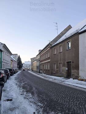 Straße - Reihenendhaus mit 90,00 m&sup2; in Jüterbog zum Kaufen