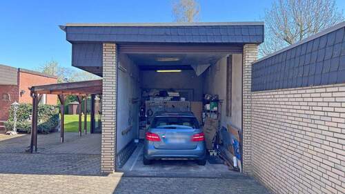 Garage - 