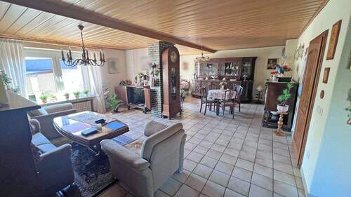 Wohn-und-Esszimmer Erdgeschoss - Einfamilienhaus mit 151,20 m² in Kamp-Lintfort zum Kaufen