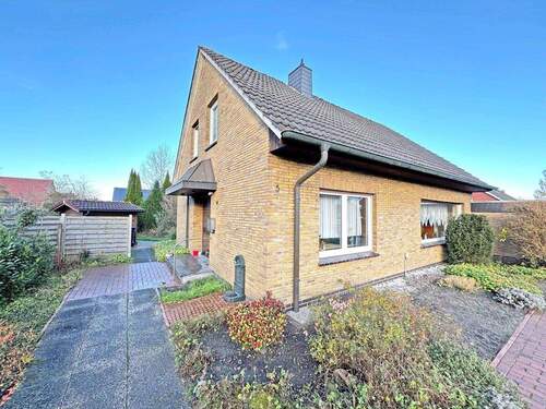 Straßenansicht - 5 Zimmer Einfamilienhaus zum Kaufen in Schüttorf