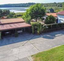 Direkt am See: Gepflegtes 4-Zi.-Zuhause mit einzigartigem Grundstück, Bootssteg und Einliegerwhg. - Krakow am See Bossow