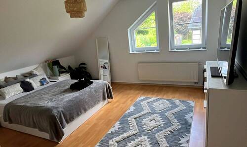 Schlafzimmer .JPG - Etagenwohnung mit 65,00 m&sup2; in Neunkirchen-Seelscheid zur Miete